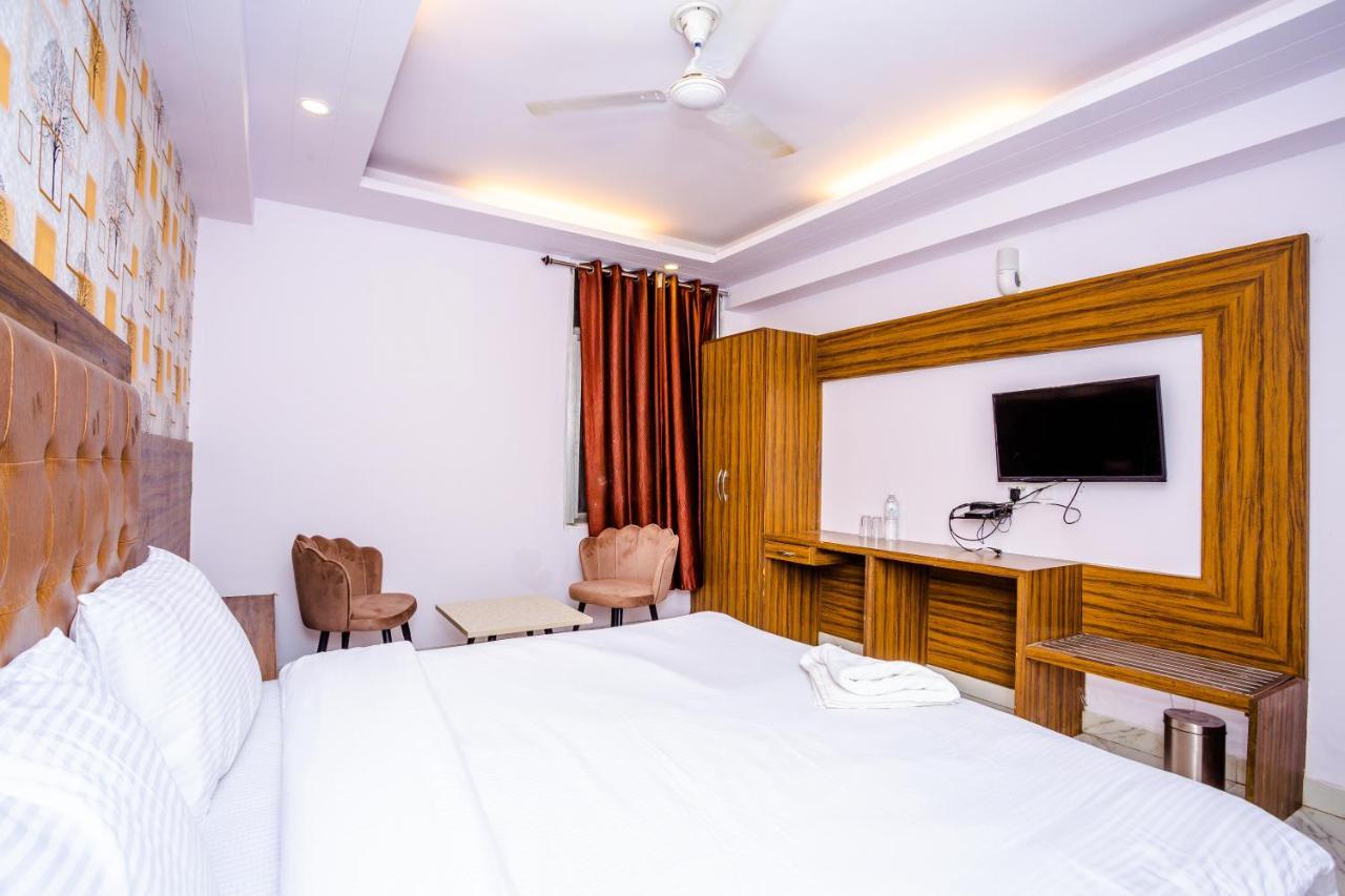 Hotel Doon Dehradun Zewnętrze zdjęcie