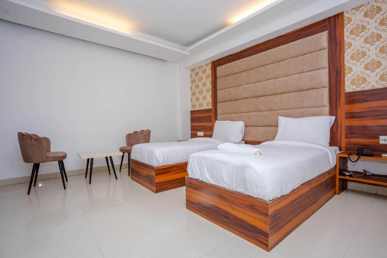 Hotel Doon Dehradun Zewnętrze zdjęcie