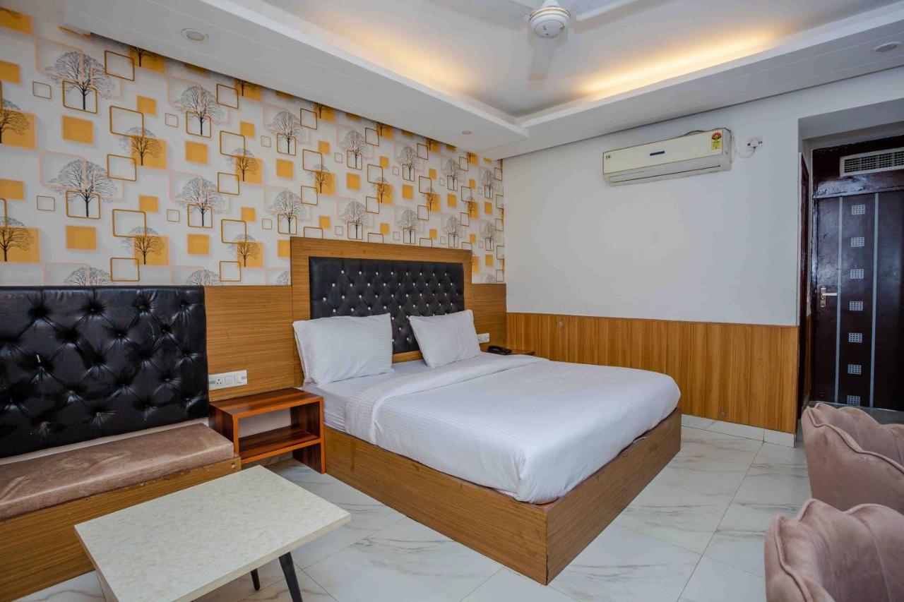 Hotel Doon Dehradun Zewnętrze zdjęcie