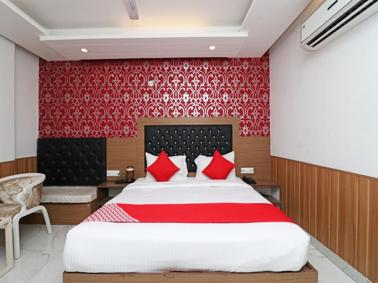 Hotel Doon Dehradun Zewnętrze zdjęcie