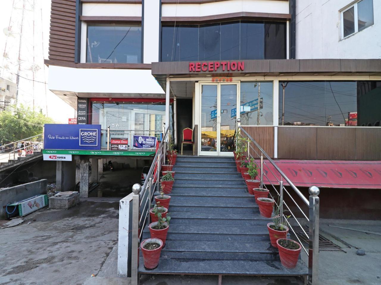 Hotel Doon Dehradun Zewnętrze zdjęcie